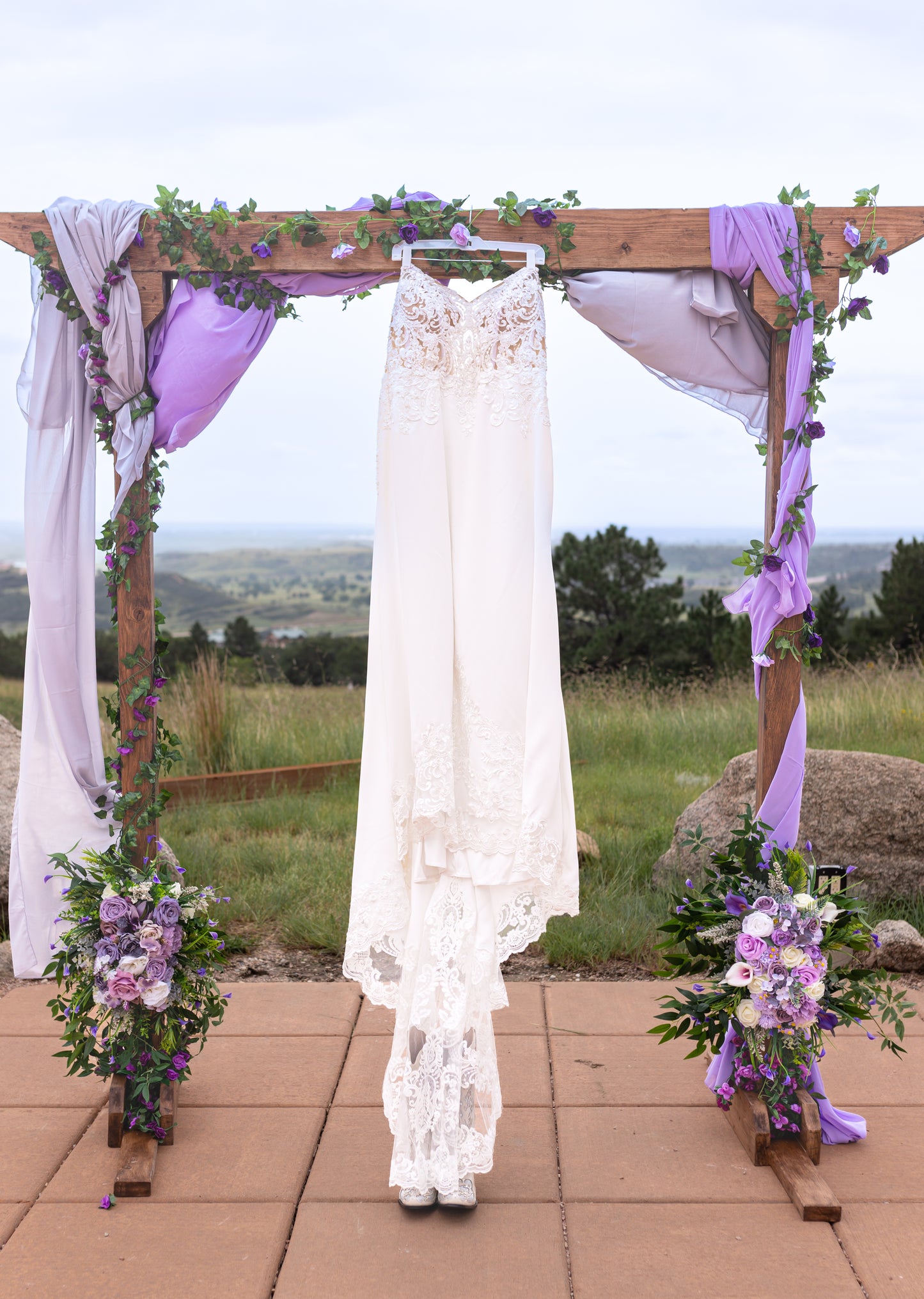 Arch Rental