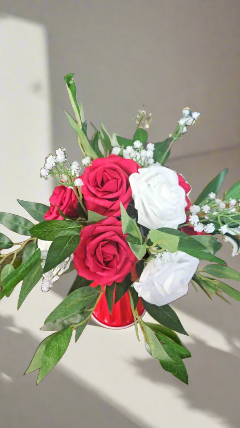 Bridesmaid Bouquet – Coordinated to Your Bridal Vision